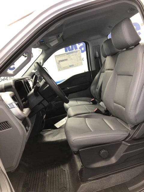New 2026 Ford F550 2WD Regular Cab Super Duty image 25