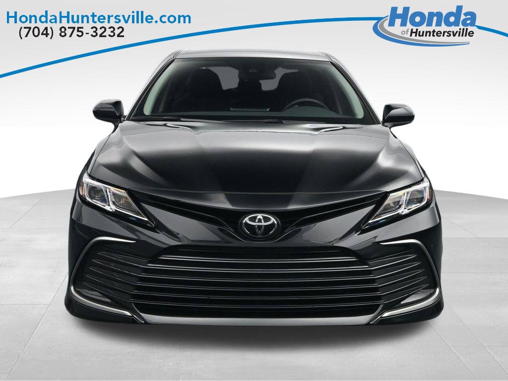 Used 2024 Toyota Camry LE FWD image 2