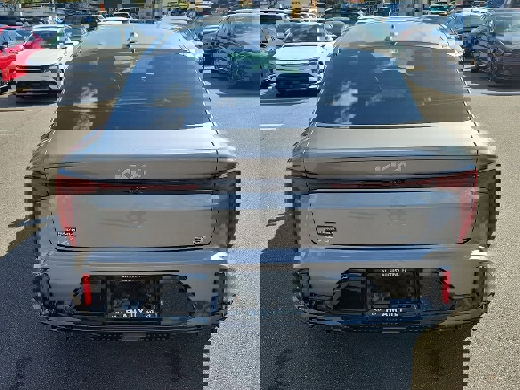 New 2026 Kia K4 GT-Line image 5