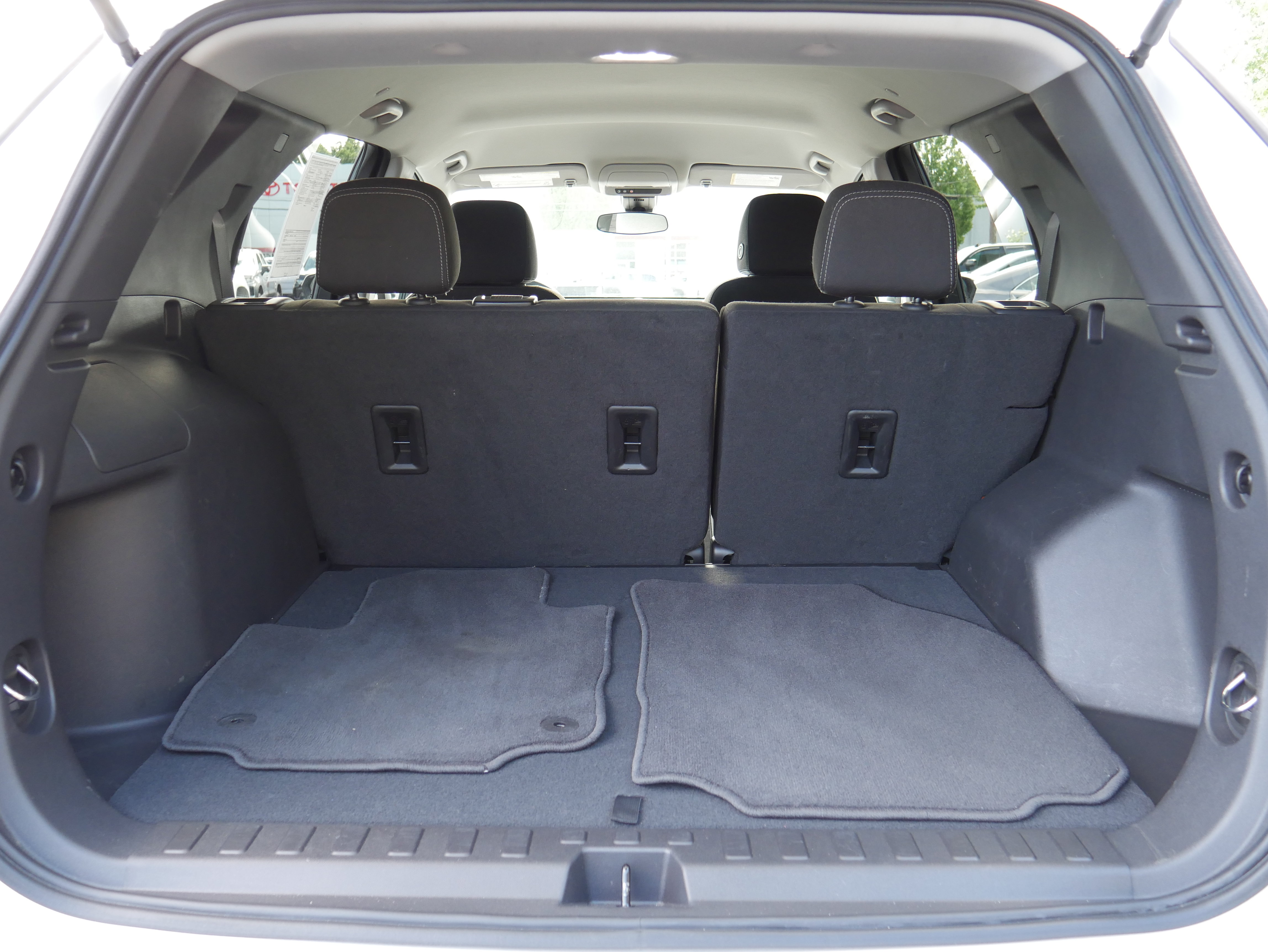 Certified 2024 Chevrolet Equinox LS w/ LS Convenience Package AWD/4WD image 6