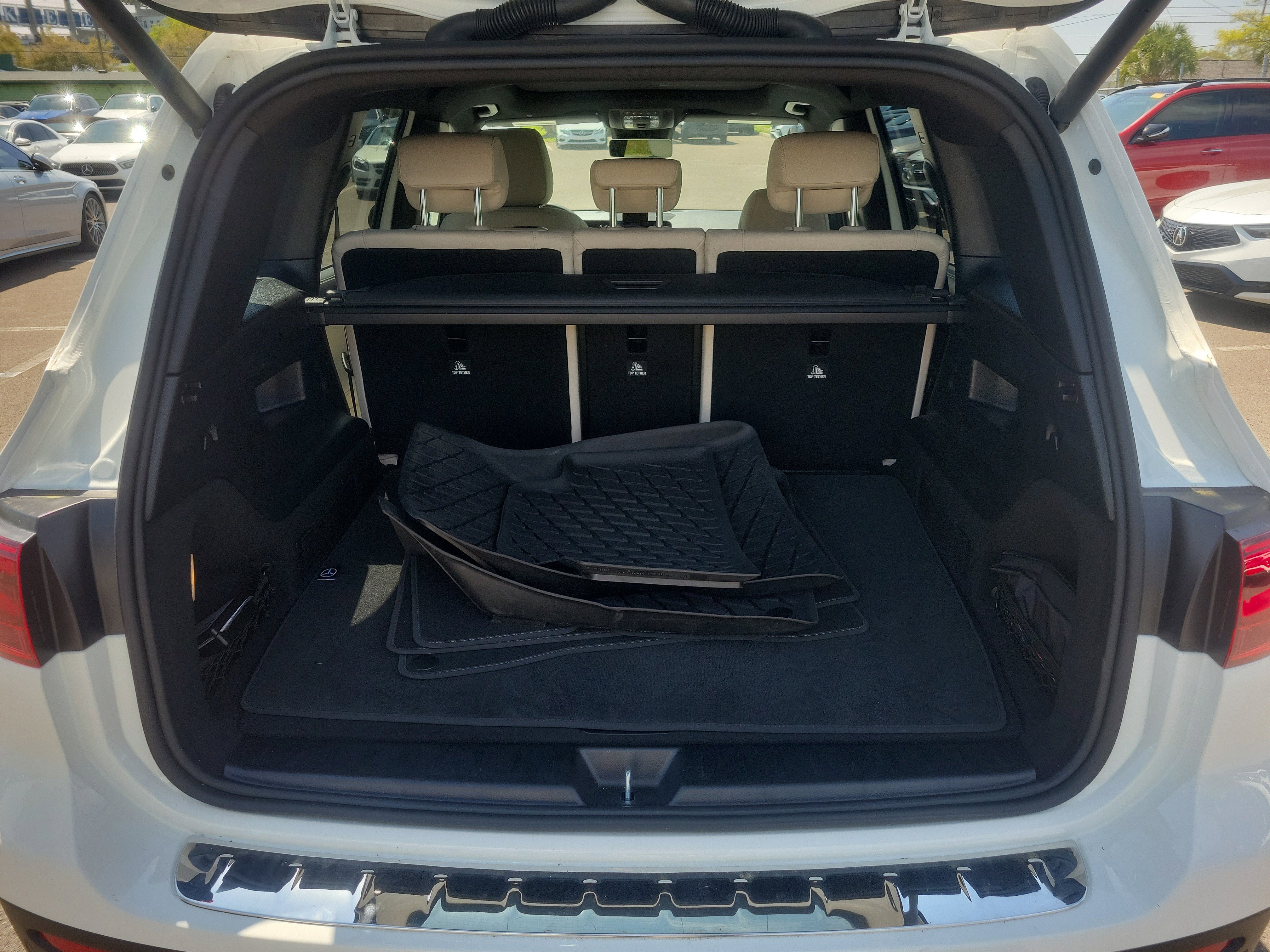 Certified 2026 Mercedes-Benz GLB 250 GLB 250 image 8