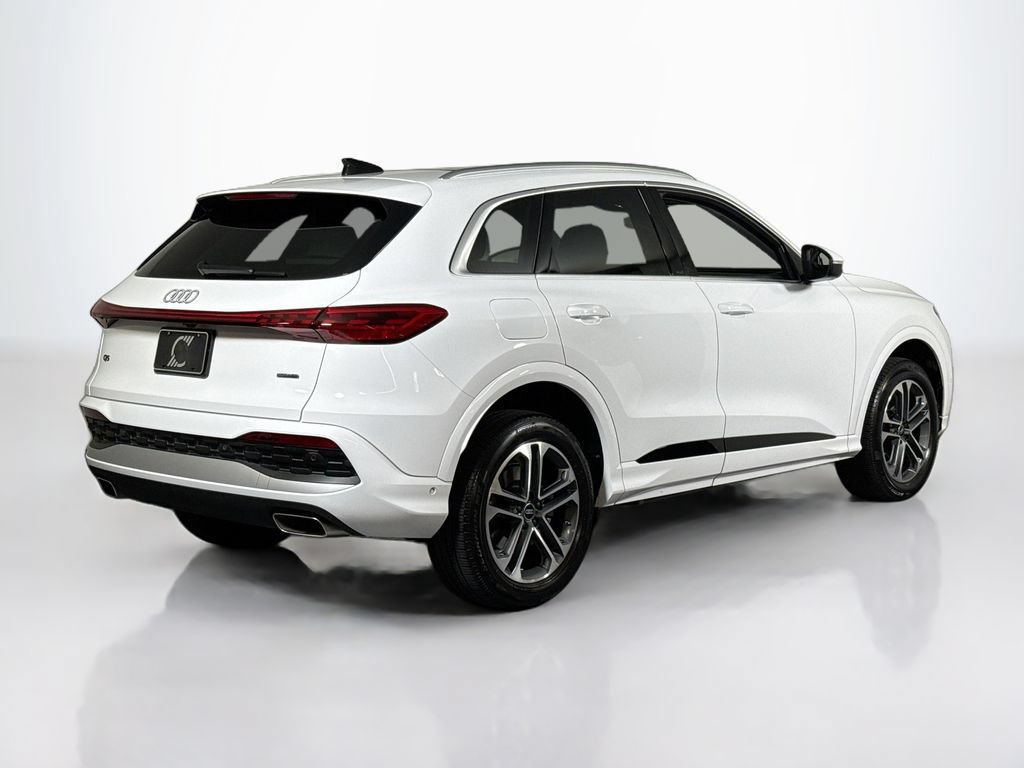 Used 2025 Audi Q5 Premium w/ Convenience Package AWD/4WD image 20