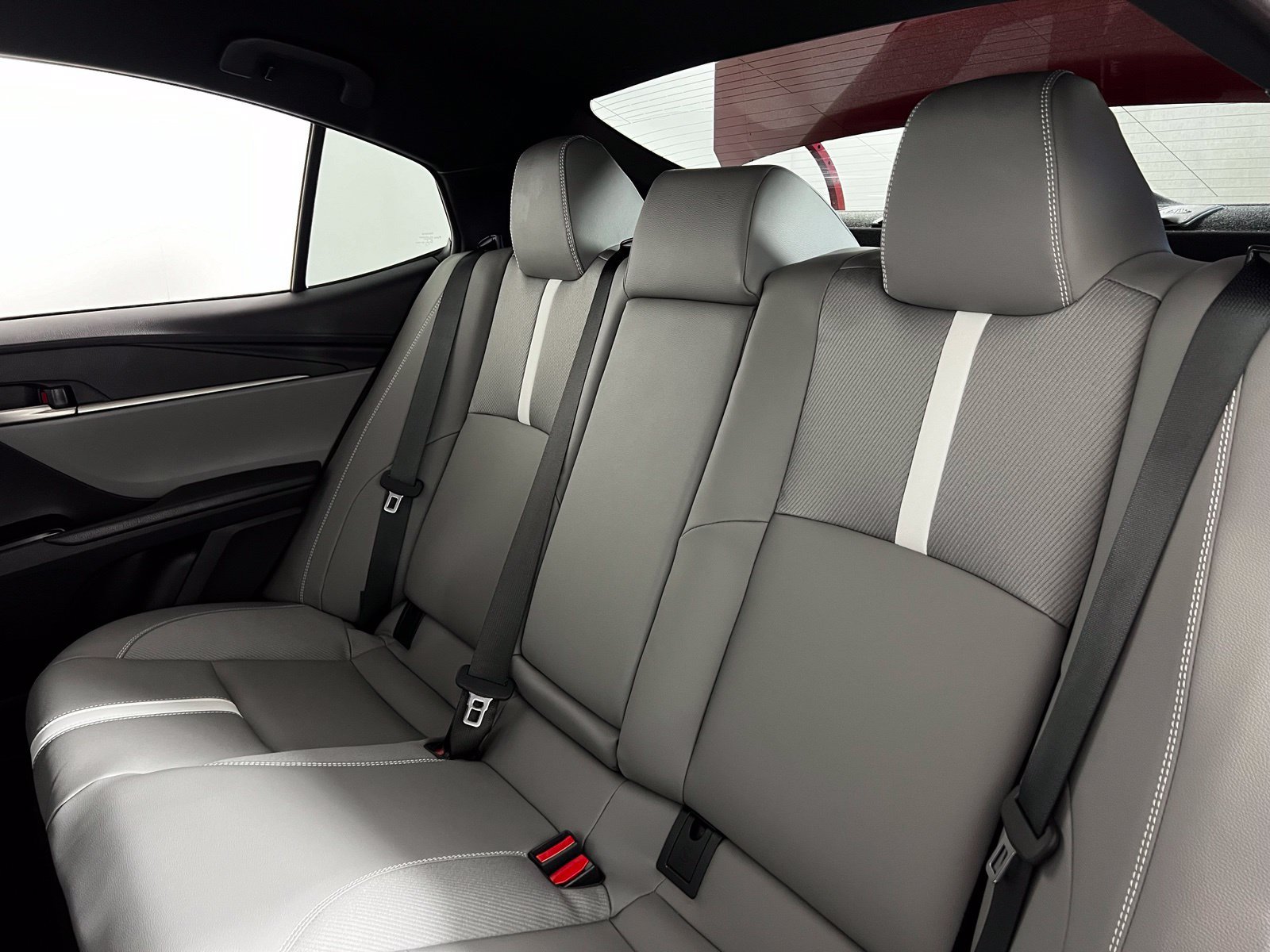 New 2027 Toyota Camry SE w/ Convenience Package FWD image 19