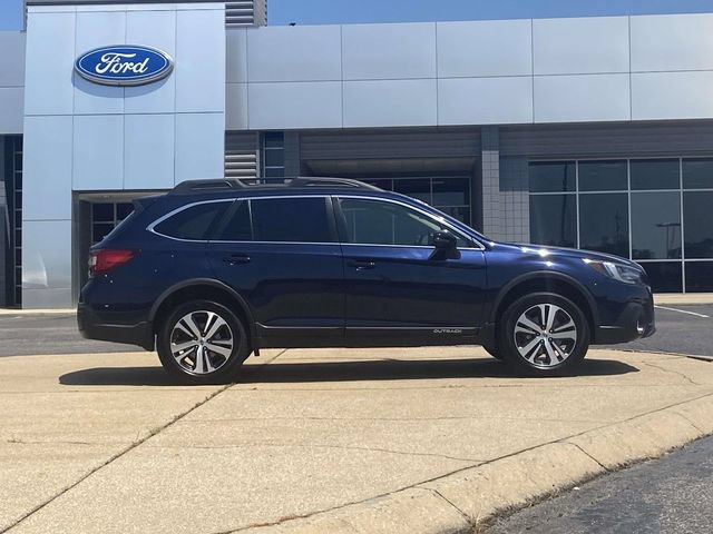 Used 2018 Subaru Outback 2.5i Limited AWD/4WD image 2