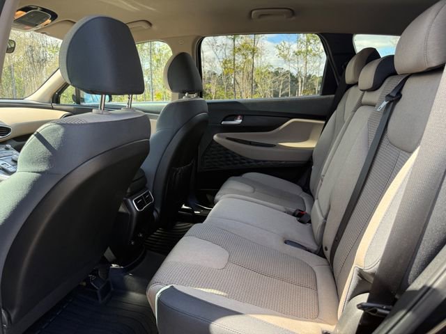 Used 2023 Hyundai Santa Fe SEL FWD image 7