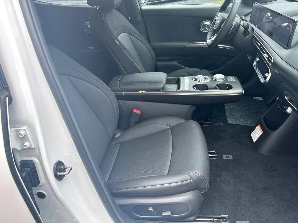 New 2026 Genesis GV60 RWD image 13