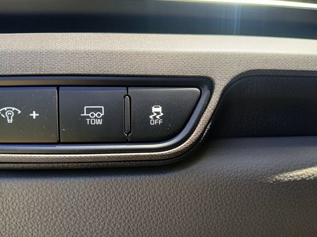New 2026 Kia Carnival EX FWD image 37