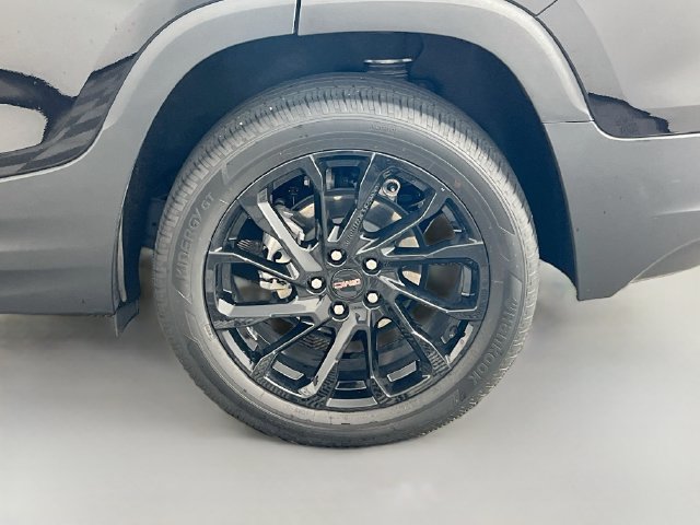 Used 2023 GMC Terrain SLE w/ Driver Convenience Package AWD/4WD image 34