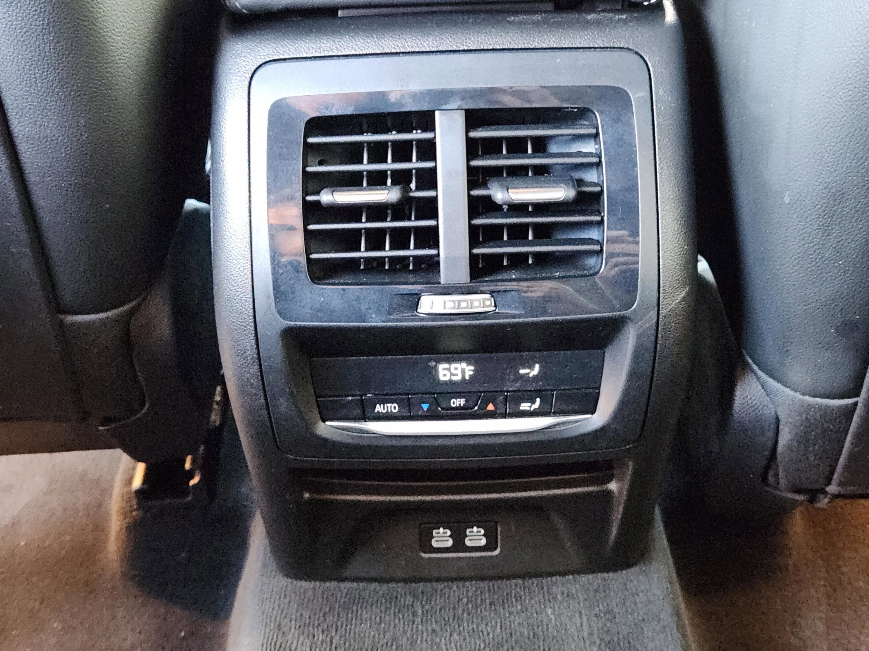 Used 2021 BMW X3 M40i image 11