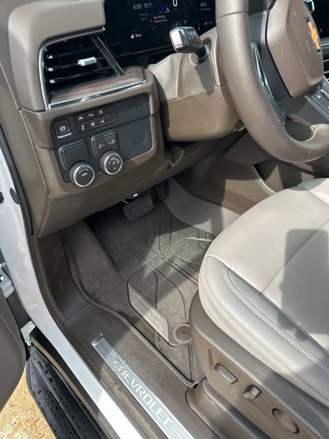 Used 2026 Chevrolet Tahoe LT w/ Comfort Package RWD image 35