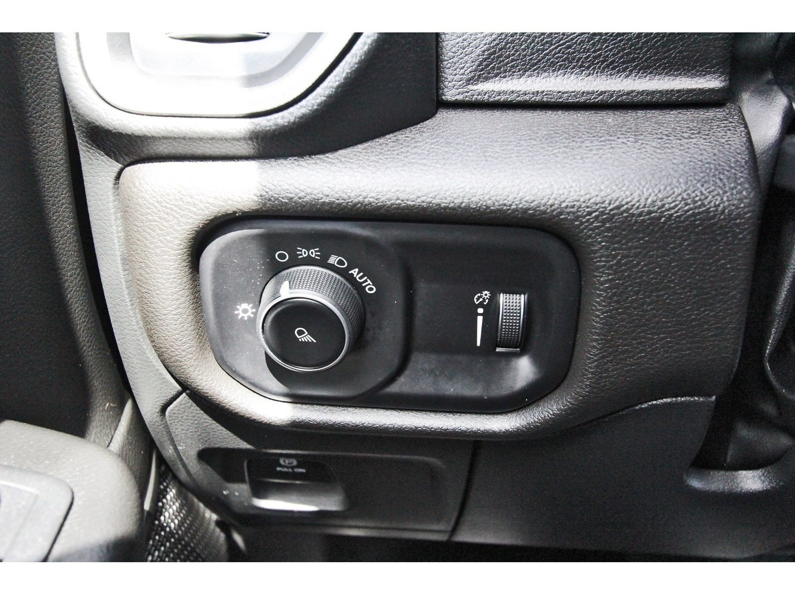Used 2023 RAM 1500 Tradesman RWD image 19