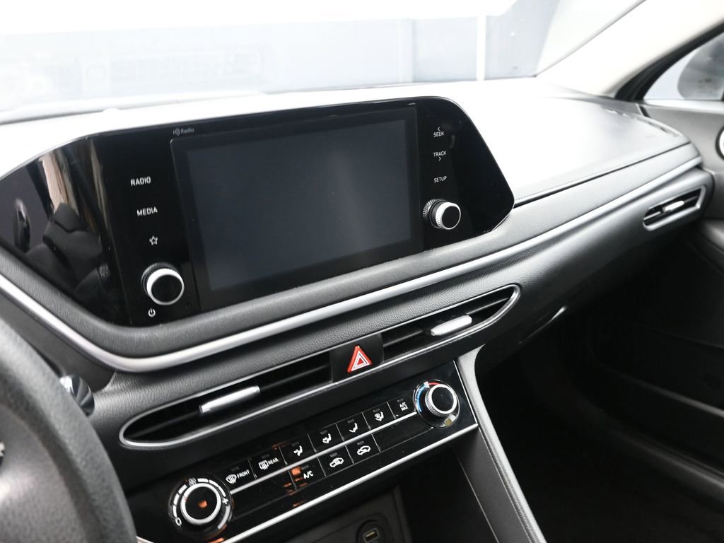 Used 2021 Hyundai Sonata SE image 19