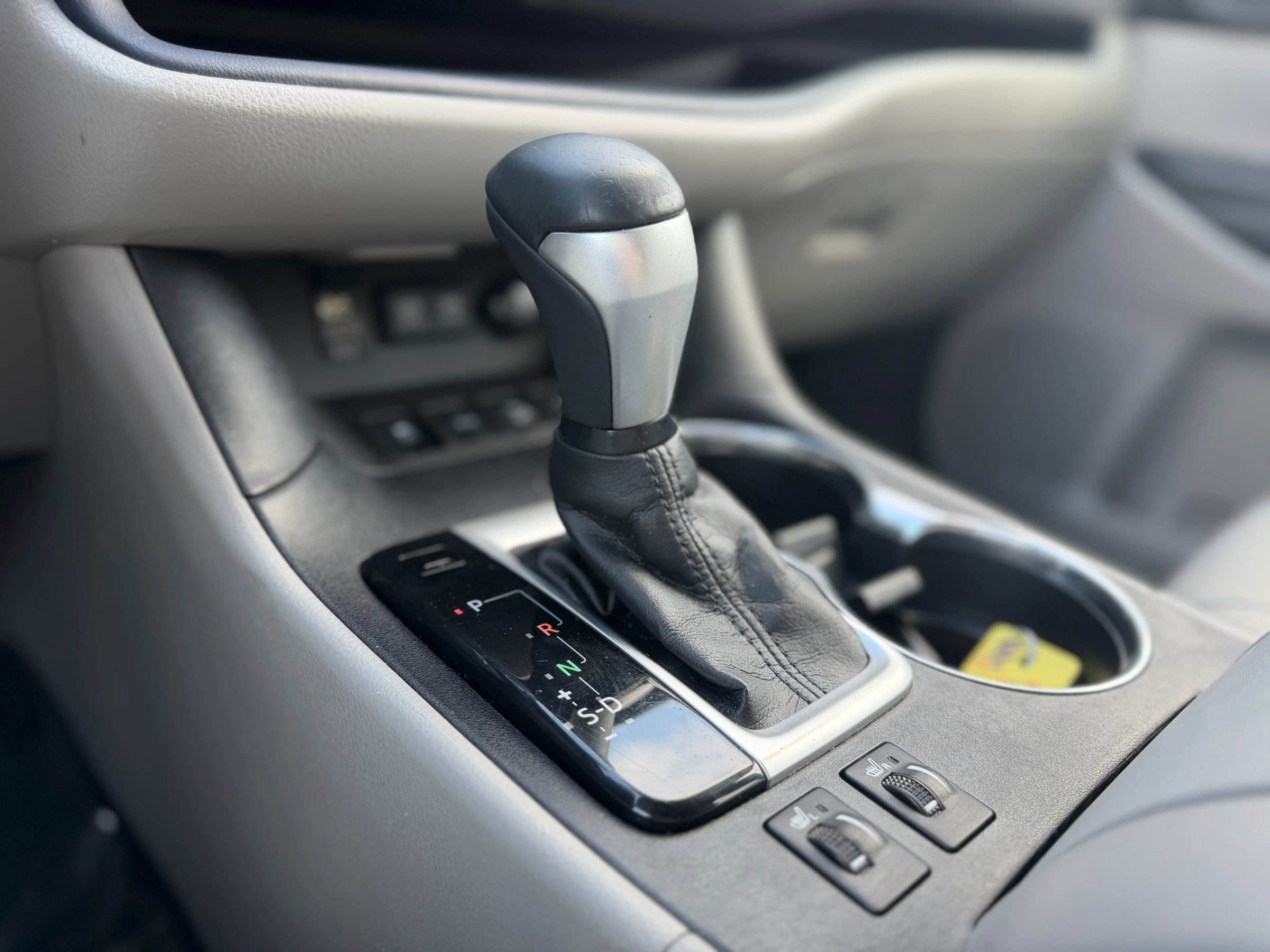 Used 2017 Toyota Highlander XLE image 27