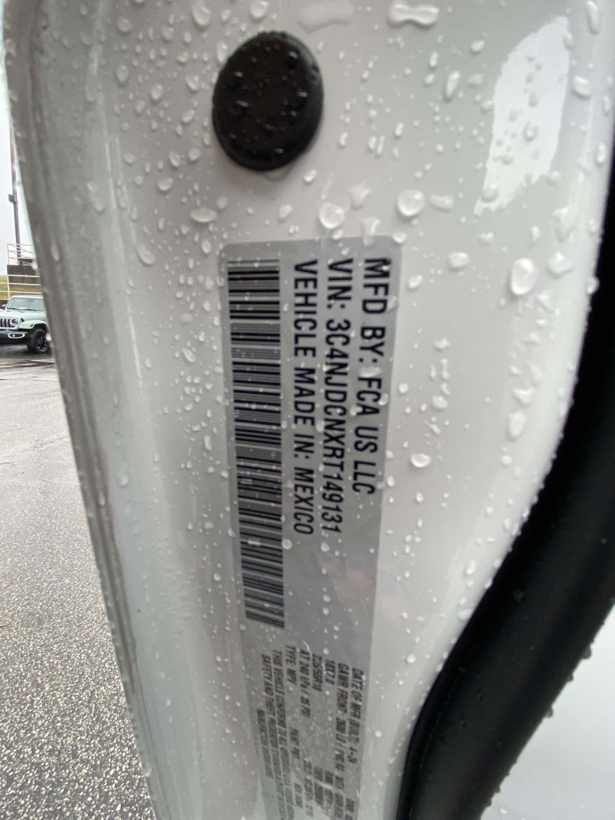 Certified 2024 Jeep Compass Limited image 12