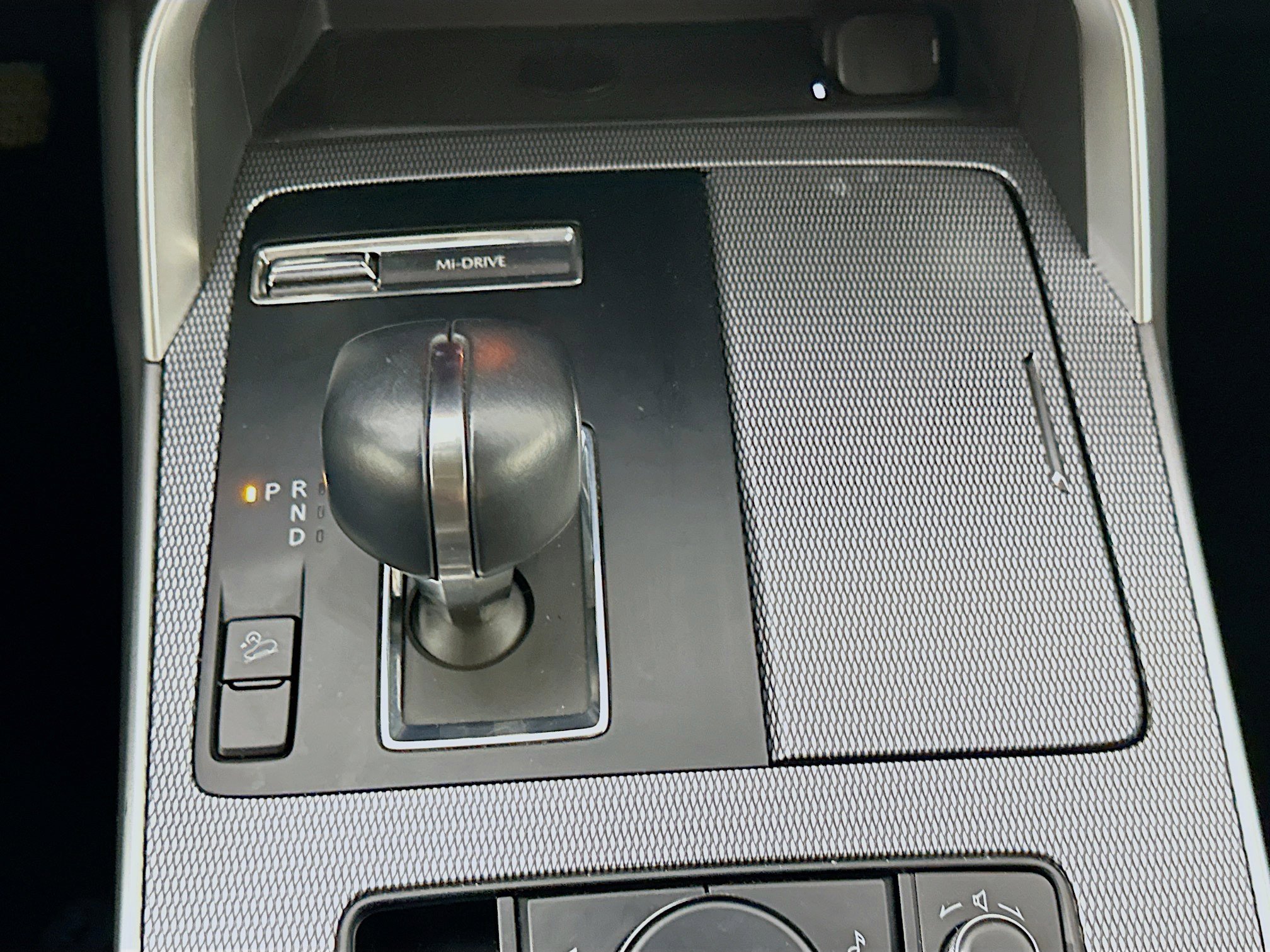 Used 2025 MAZDA CX-90 3.3 Turbo w/ Preferred Package image 24