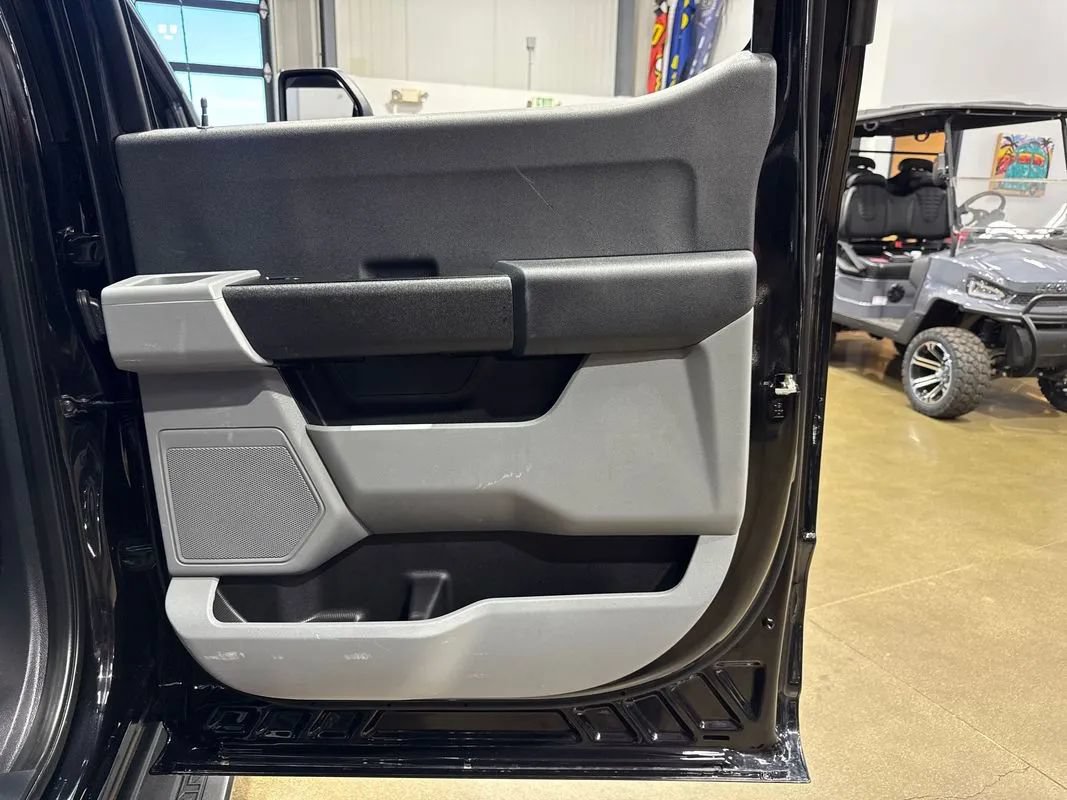 Used 2024 Ford F250 XL w/ XL Chrome Package RWD image 80