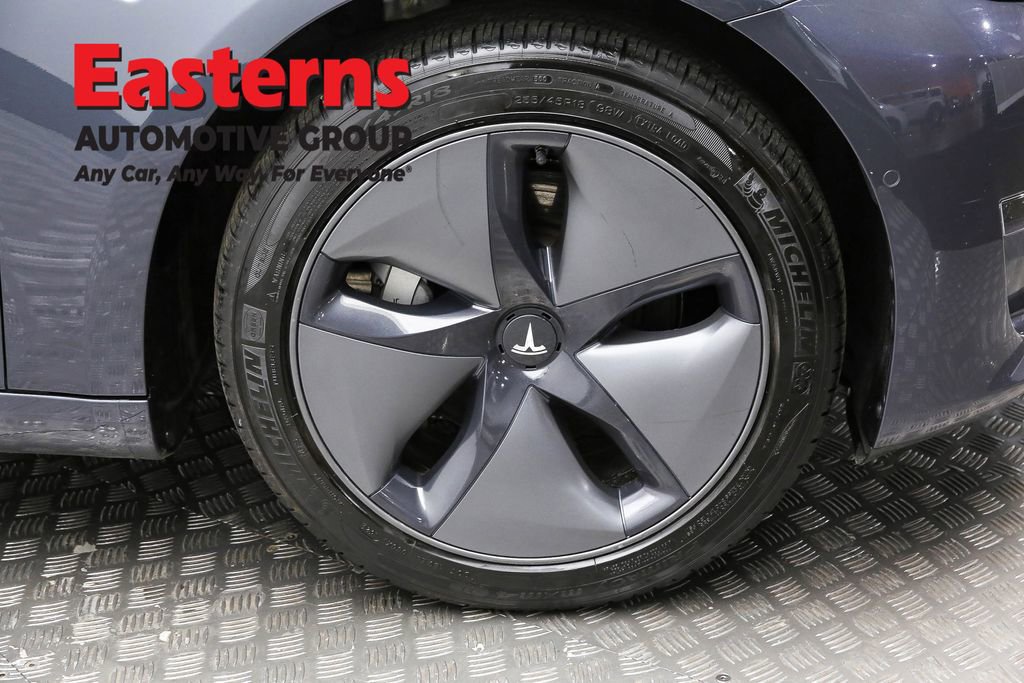 Used 2018 Tesla Model 3 Long Range image 28