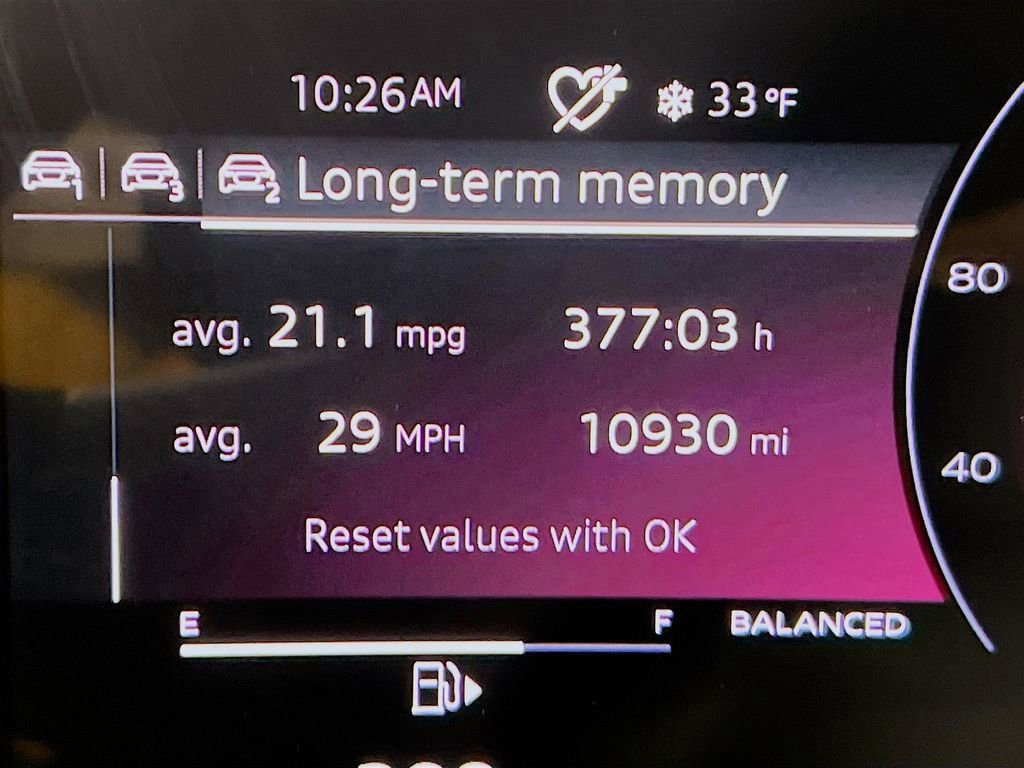 Used 2025 Audi SQ5 Premium Plus w/ Premium Plus Package image 12