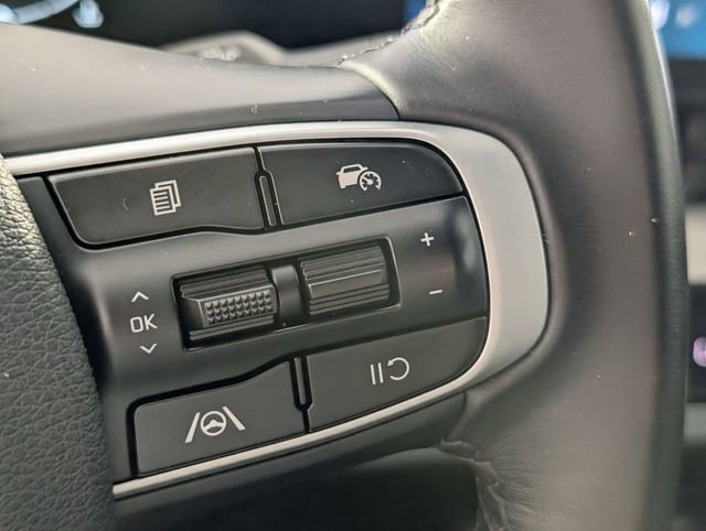 Used 2024 Kia Sportage EX FWD image 31