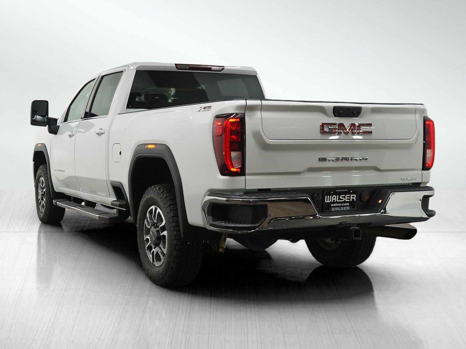 Used 2022 GMC Sierra 2500 SLE w/ Gooseneck/5TH Wheel Package AWD/4WD image 3
