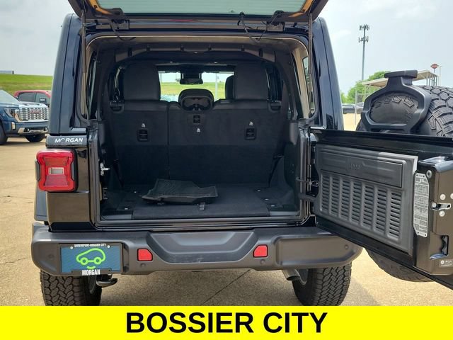 Used 2024 Jeep Wrangler Unlimited Sahara w/ Safety Group AWD/4WD image 26