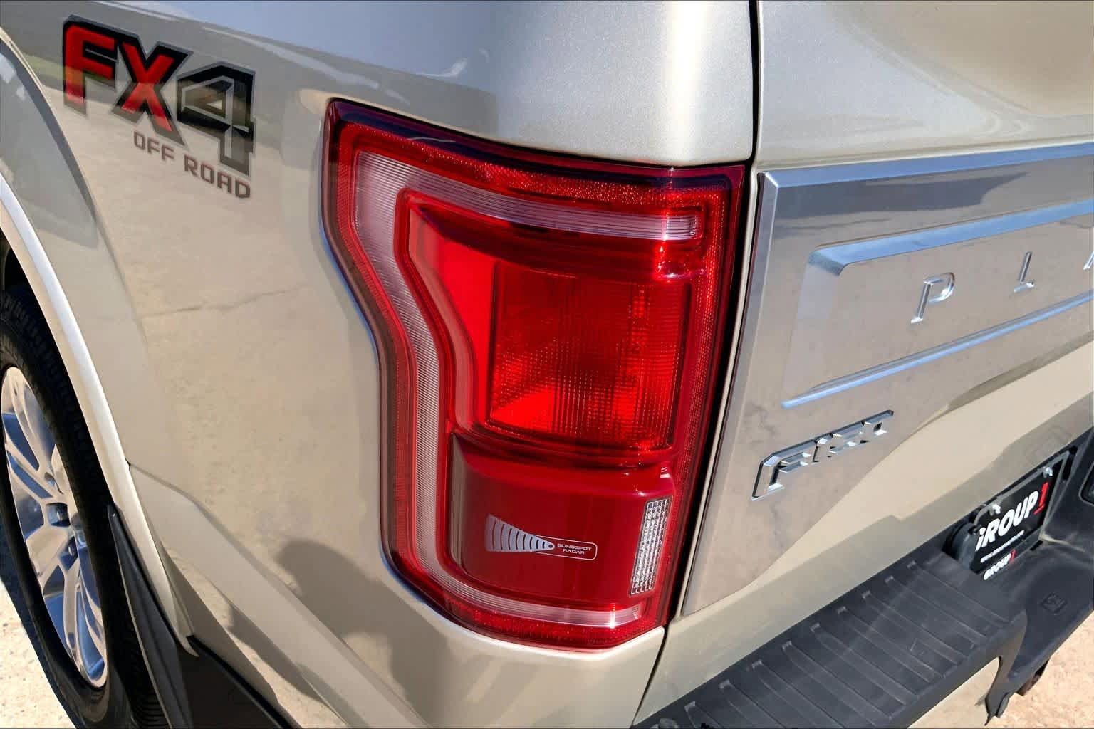Used 2017 Ford F150 Platinum w/ Equipment Group 701A Luxury AWD/4WD image 28