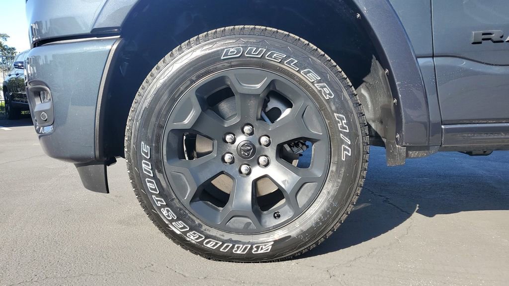 New 2026 RAM 1500 4x4 Crew Cab image 7