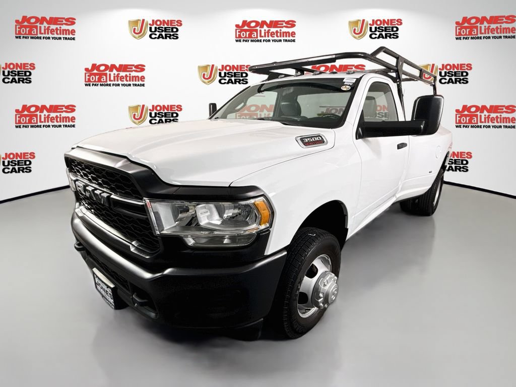 Used 2022 RAM 3500 Tradesman AWD/4WD image 12