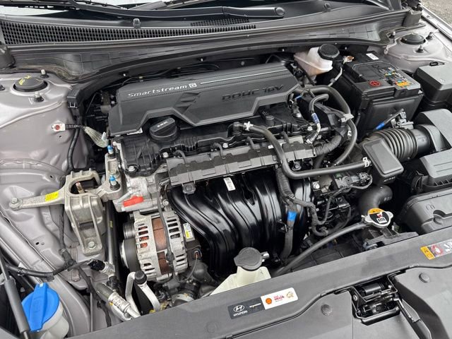Used 2023 Hyundai Elantra SEL image 25