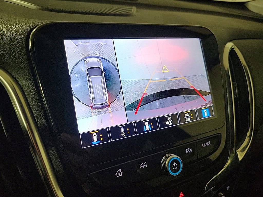 Used 2024 Chevrolet Equinox Premier image 18