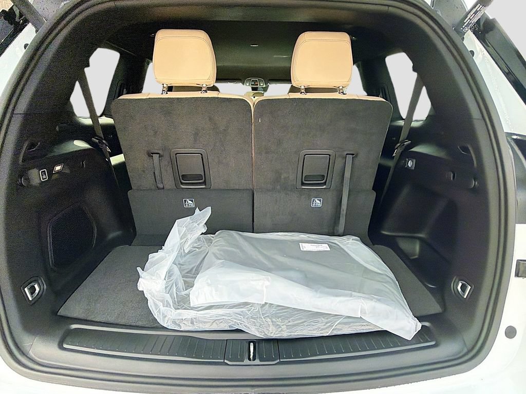 New 2026 Jeep Grand Cherokee L Limited AWD/4WD image 12
