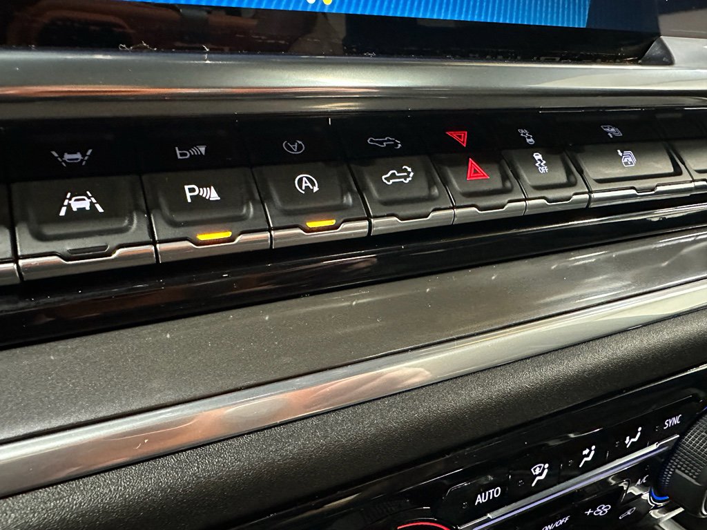 Certified 2024 Chevrolet Silverado 1500 High Country image 34