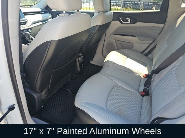 Used 2022 Jeep Compass Latitude w/ Convenience Group FWD image 26