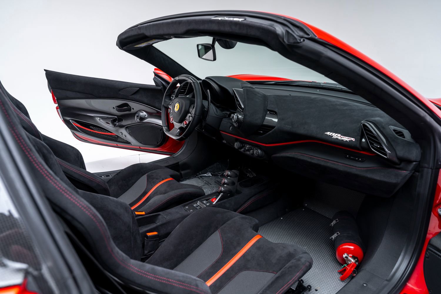 Used 2020 Ferrari 488 Pista Spider image 74