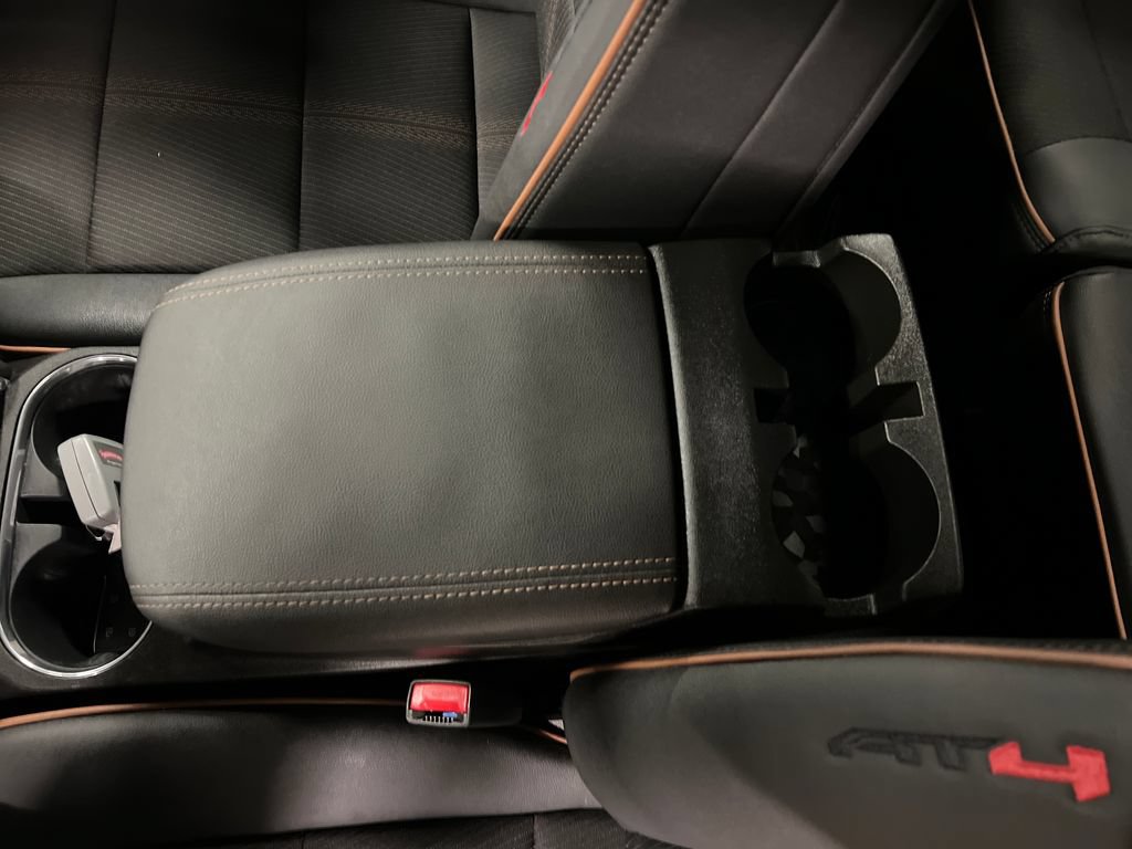 Certified 2026 GMC Canyon AT4 AWD/4WD image 26