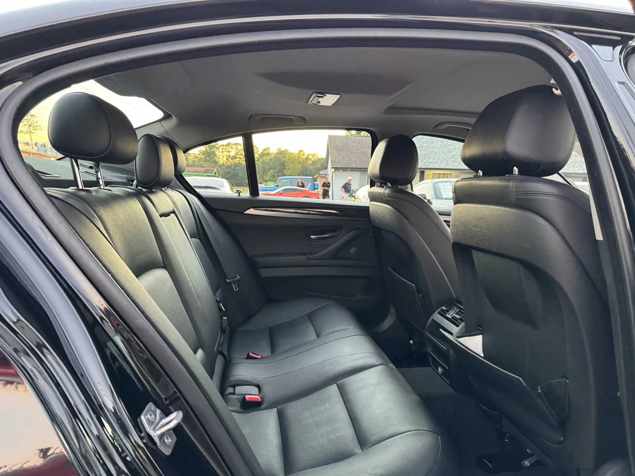 Used 2016 BMW 528i Sedan image 24