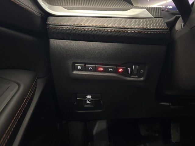 New 2026 Jeep Cherokee Overland w/ Advanced Pro Tech Group image 39