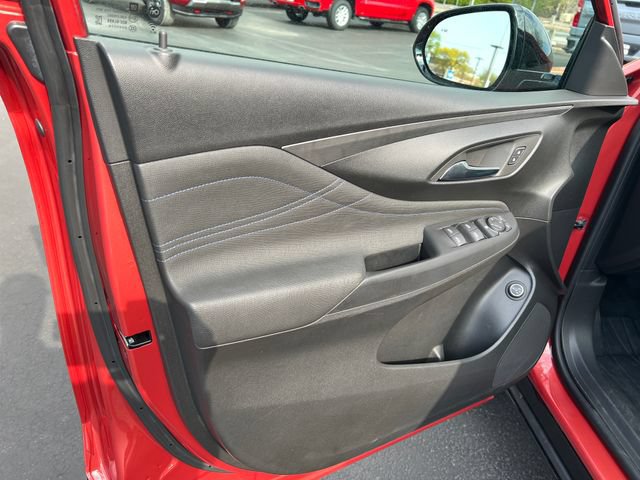Certified 2024 Buick Envista Sport Touring w/ Convenience I Package FWD image 13