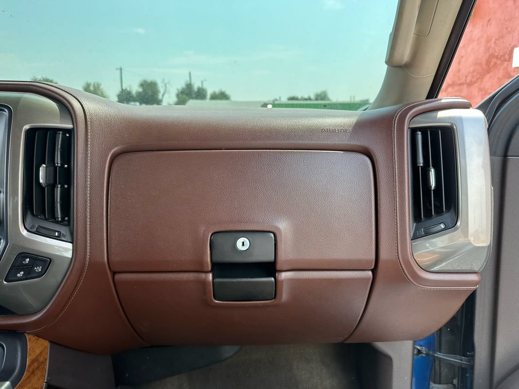 Used 2015 Chevrolet Silverado 2500 High Country w/ Duramax Plus Package AWD/4WD image 20