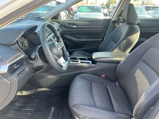 Used 2024 Nissan Altima 2.5 SV FWD image 26