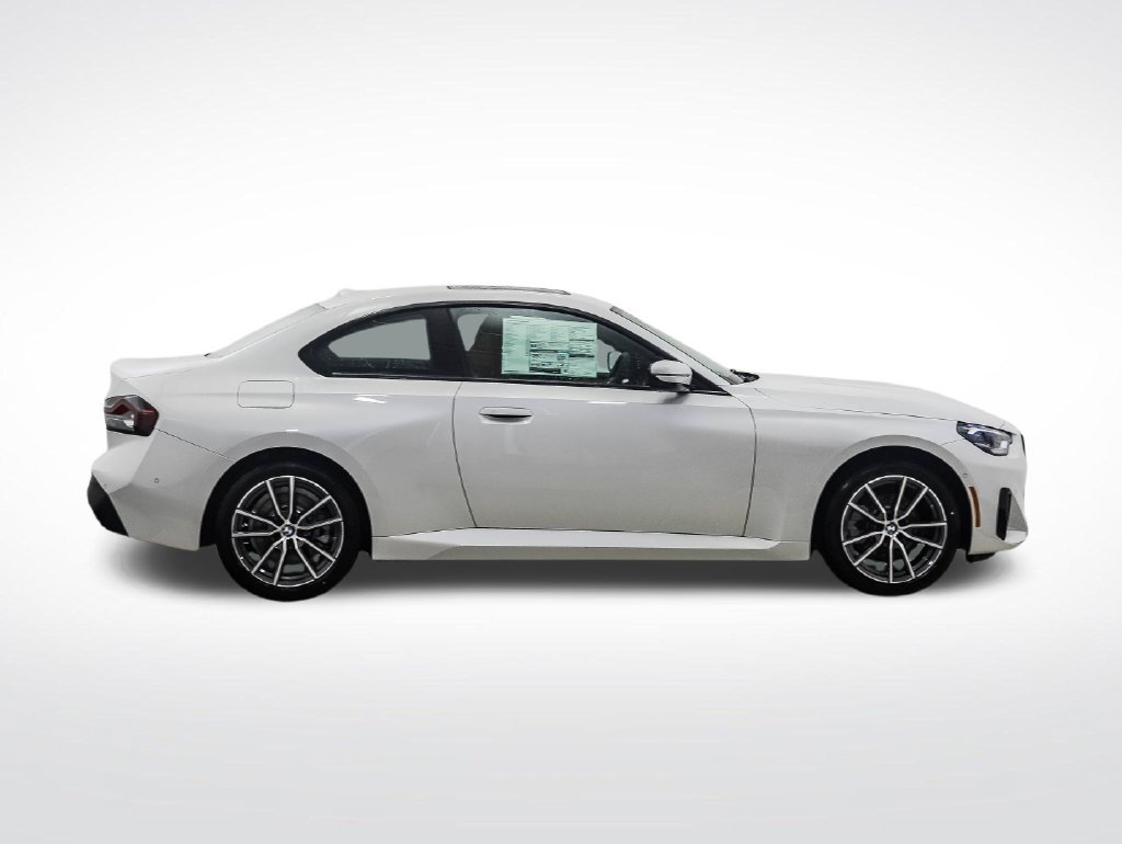 New 2026 BMW 230i xDrive Coupe w/ Convenience Package AWD/4WD image 6