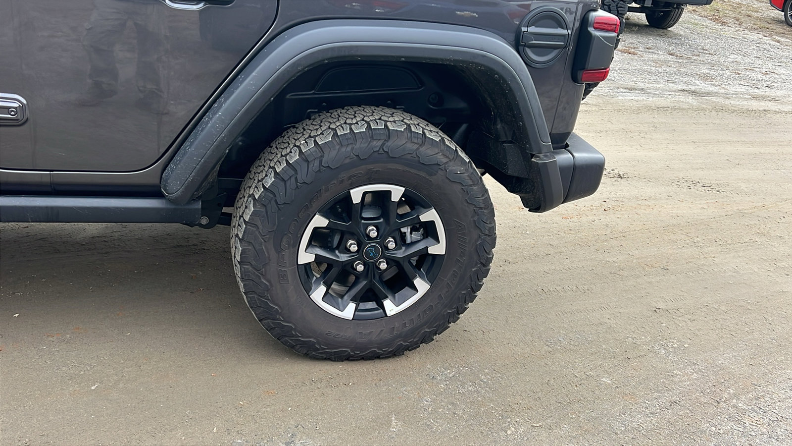 Used 2025 Jeep Wrangler Unlimited Rubicon 4xe w/ Safety Group image 12