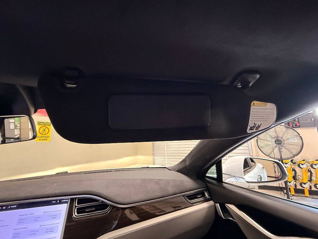Used 2016 Tesla Model S 85 RWD image 39