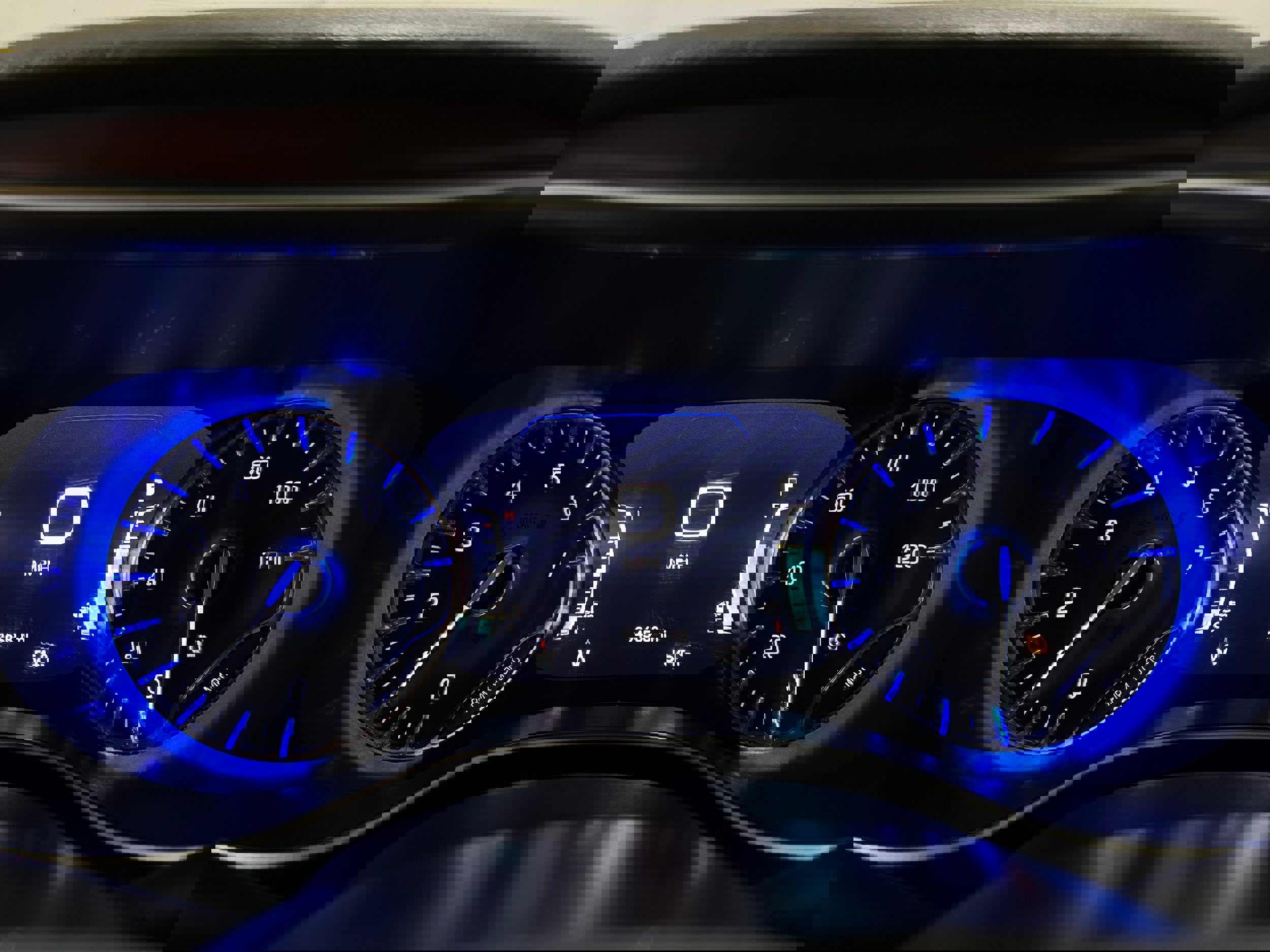 Used 2020 Chrysler Pacifica Limited image 16