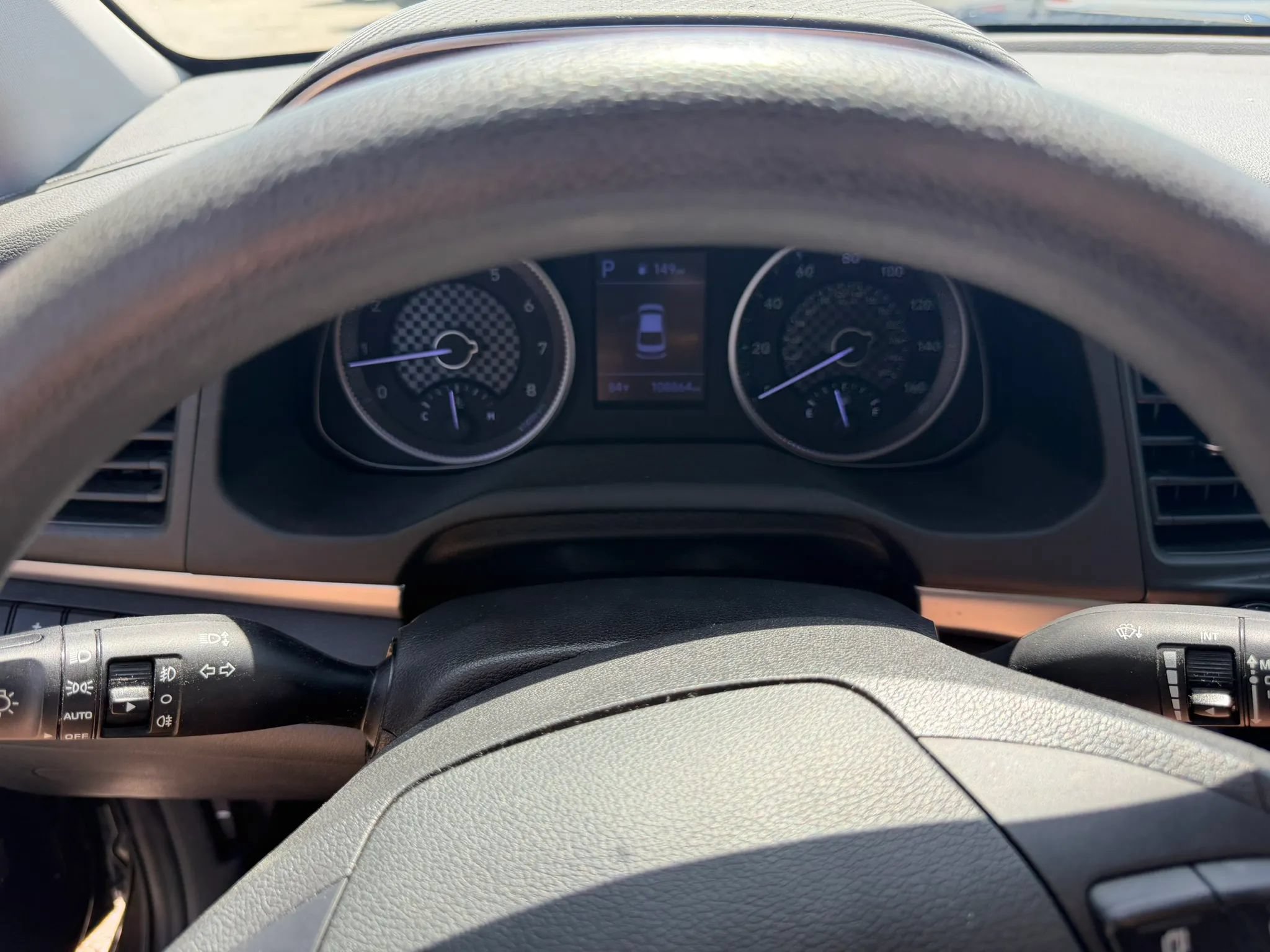 Used 2020 Hyundai Elantra SE w/ Cargo Package (C1) FWD image 14