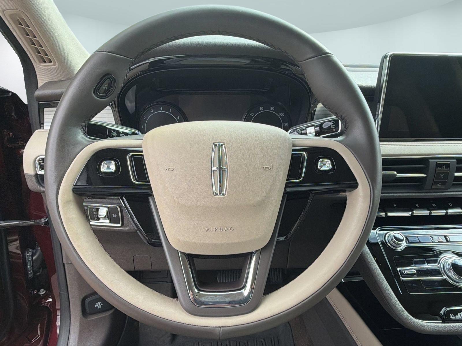 Used 2021 Lincoln Corsair AWD image 16