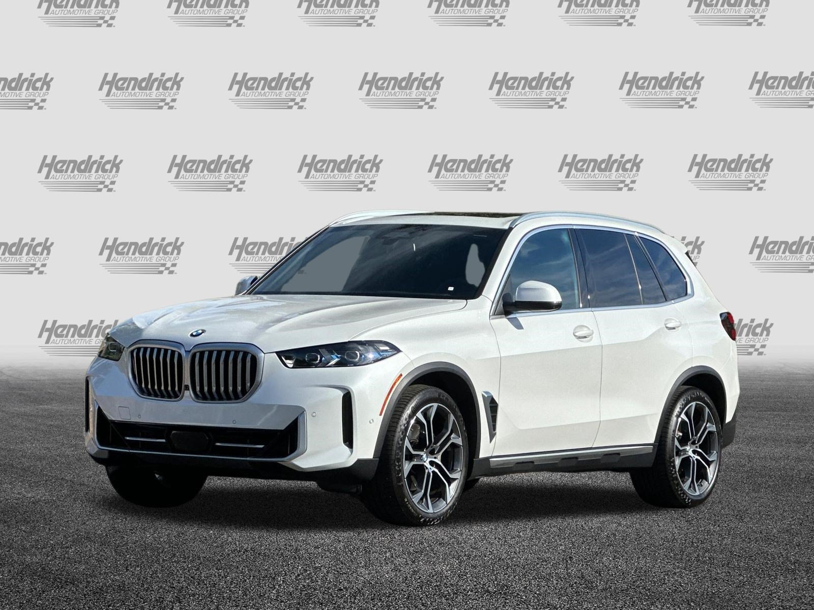 Used 2026 BMW X5 xDrive40i AWD/4WD image 9