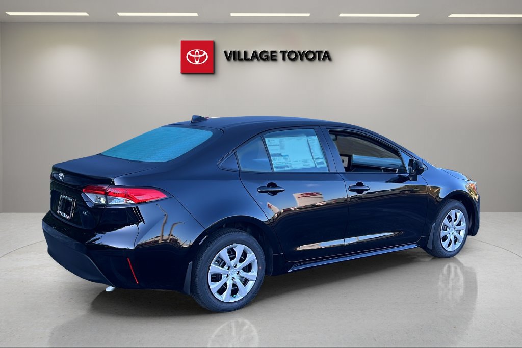New 2027 Toyota Corolla LE FWD image 5