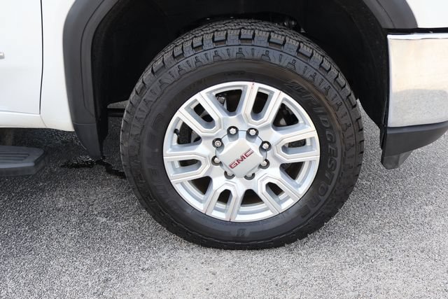 Used 2023 GMC Sierra 3500 SLT w/ SLT Premium Package AWD/4WD image 10