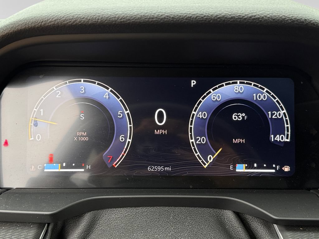 Used 2023 Jeep Grand Cherokee Altitude AWD/4WD image 14